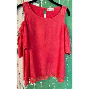 Altar’d StateCoral Cold-Shoulder Lace-Hem Women's Top Size Small